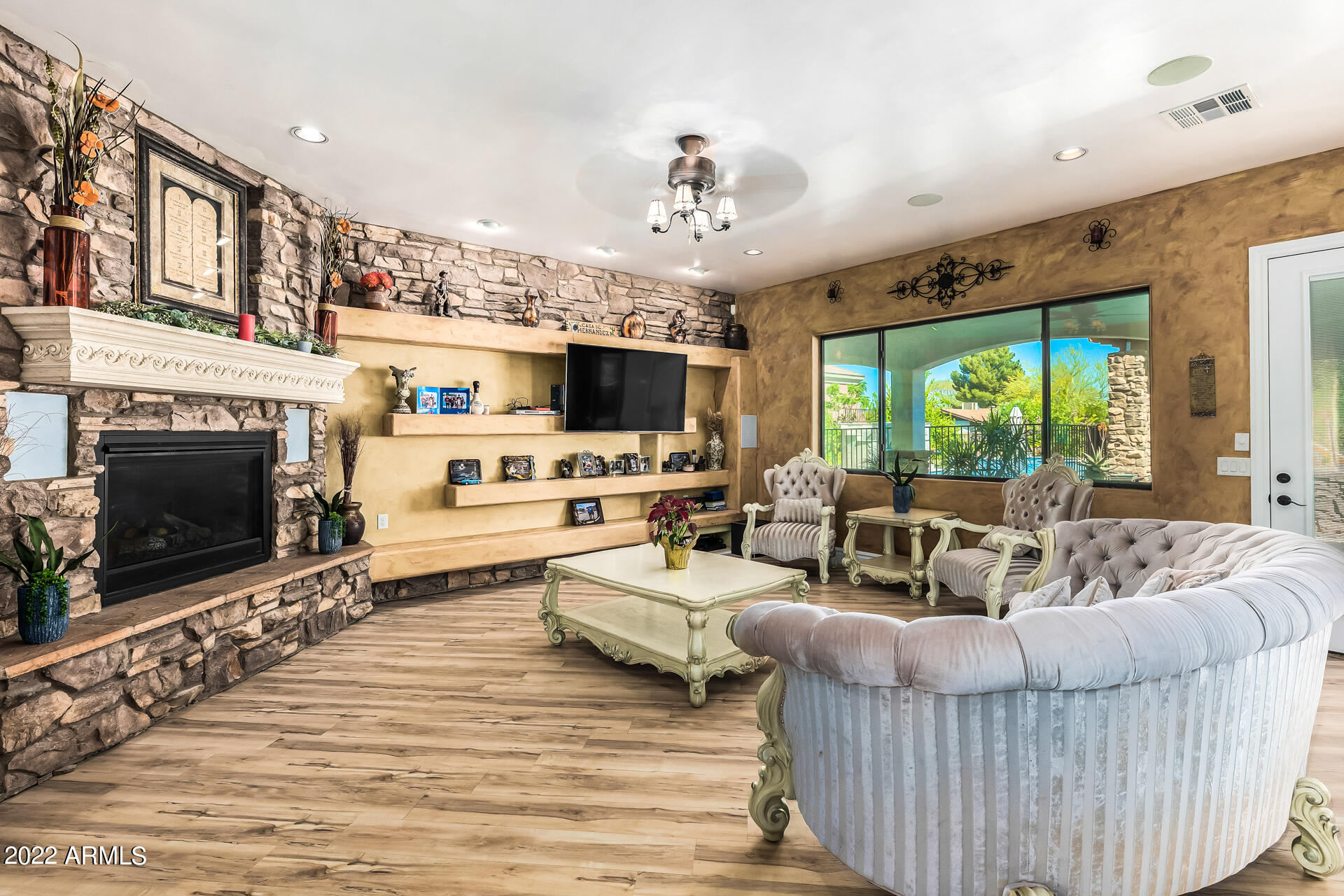 10304 West Thomas Road Avondale, AZ 85392 - Photo 14 of 128 10 - Thomas