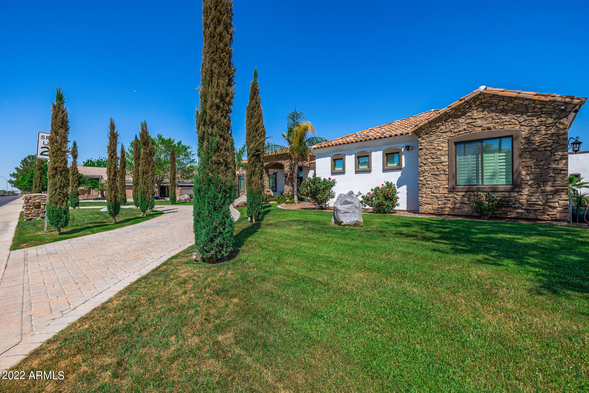 10304 West Thomas Road Avondale, AZ 85392 - Photo 7 of 128 3 - Thomas