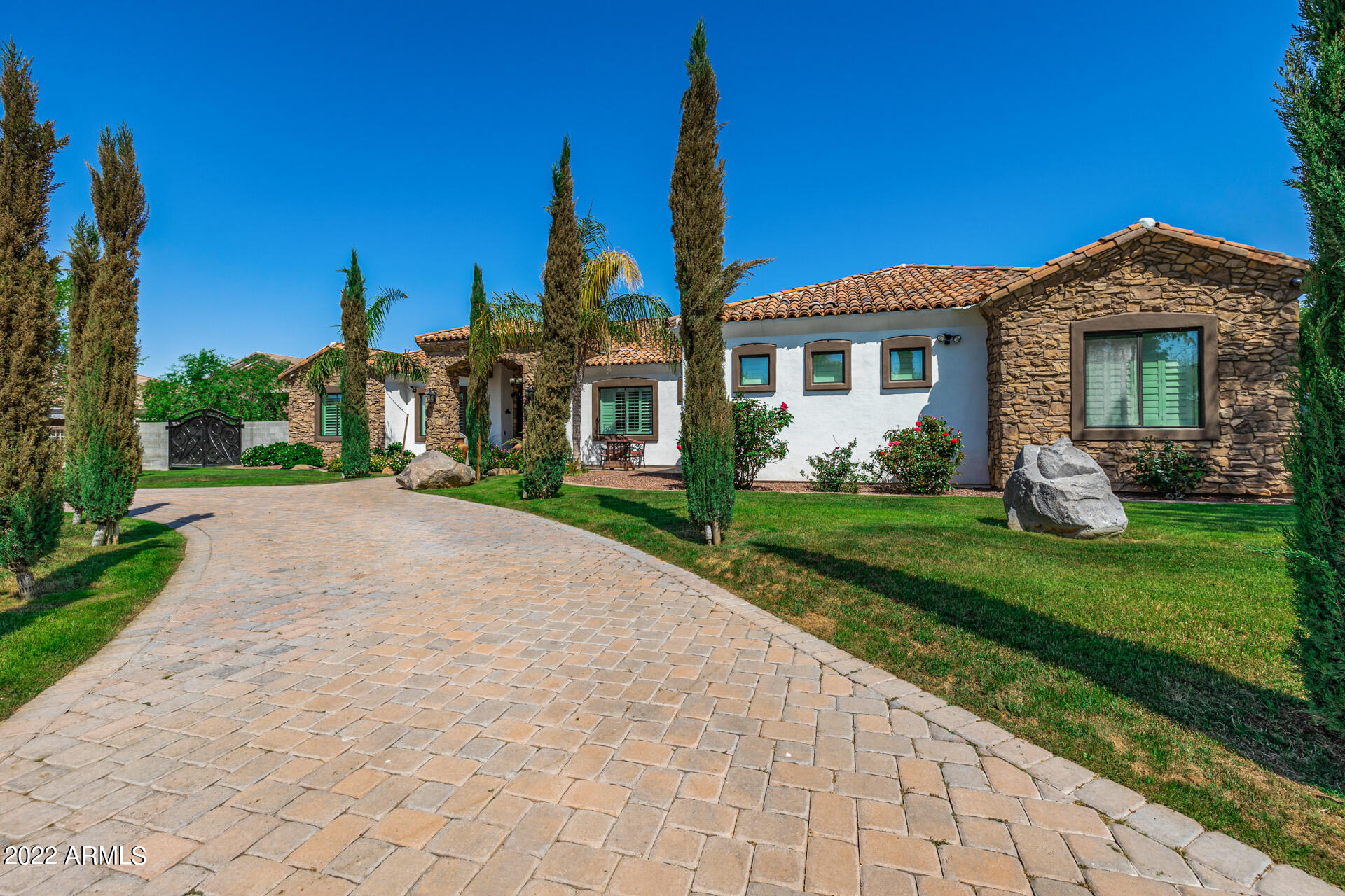 10304 West Thomas Road Avondale, AZ 85392 - Photo 8 of 128 4 - Thomas