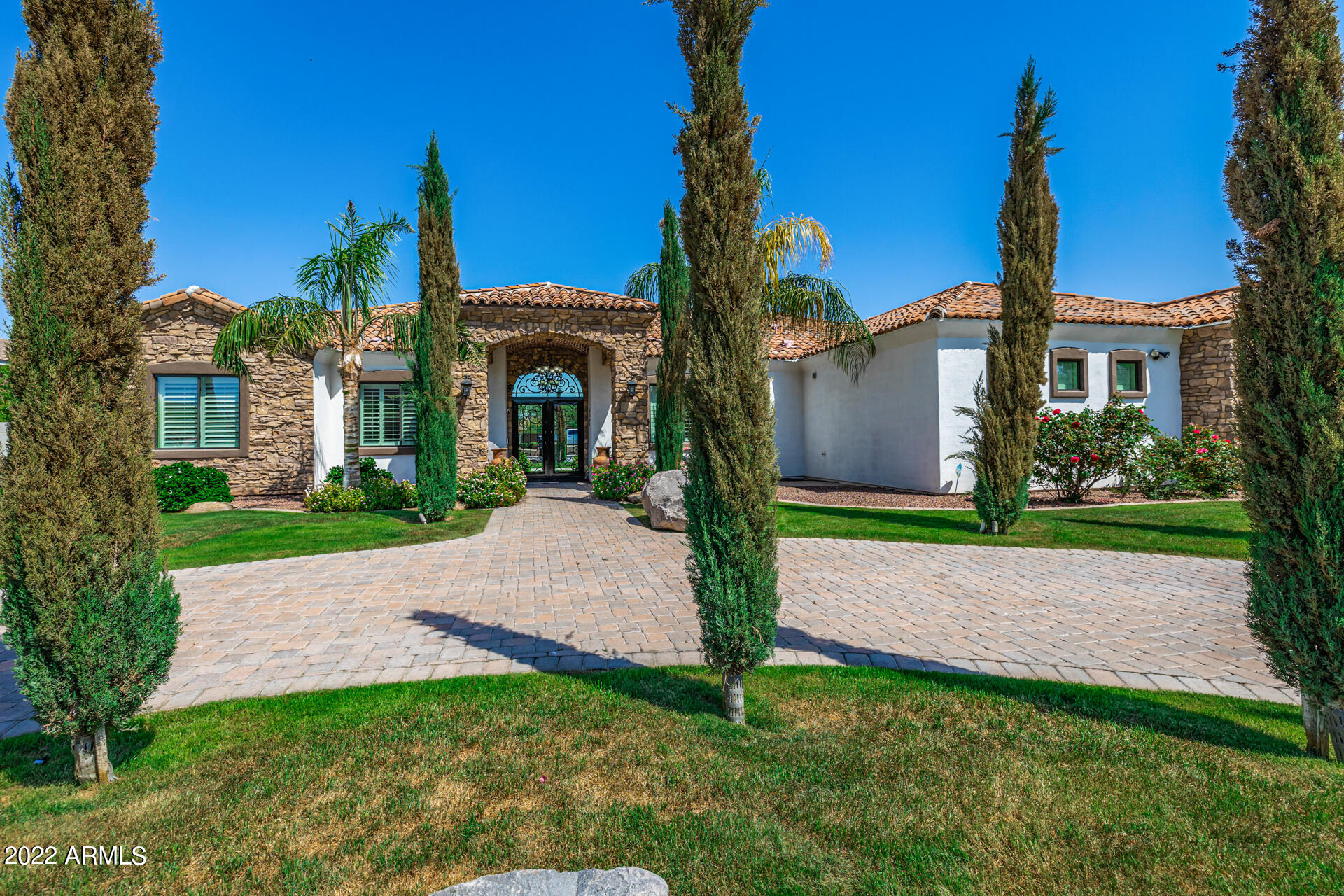 10304 West Thomas Road Avondale, AZ 85392 - Photo 10 of 128 6 - Thomas