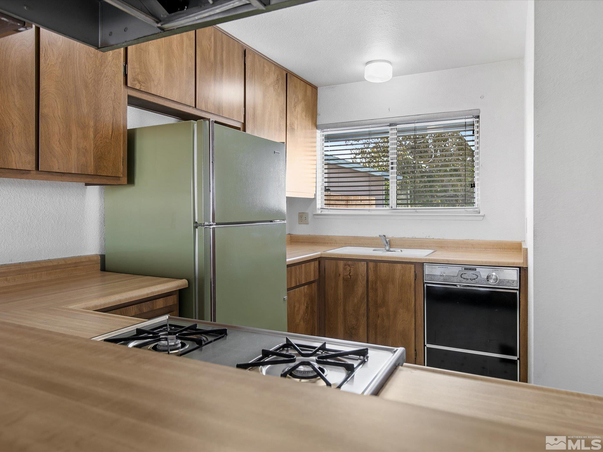 15018 Cuprite Street Reno, NV 89506 - Photo 5 of 24 Photo 5