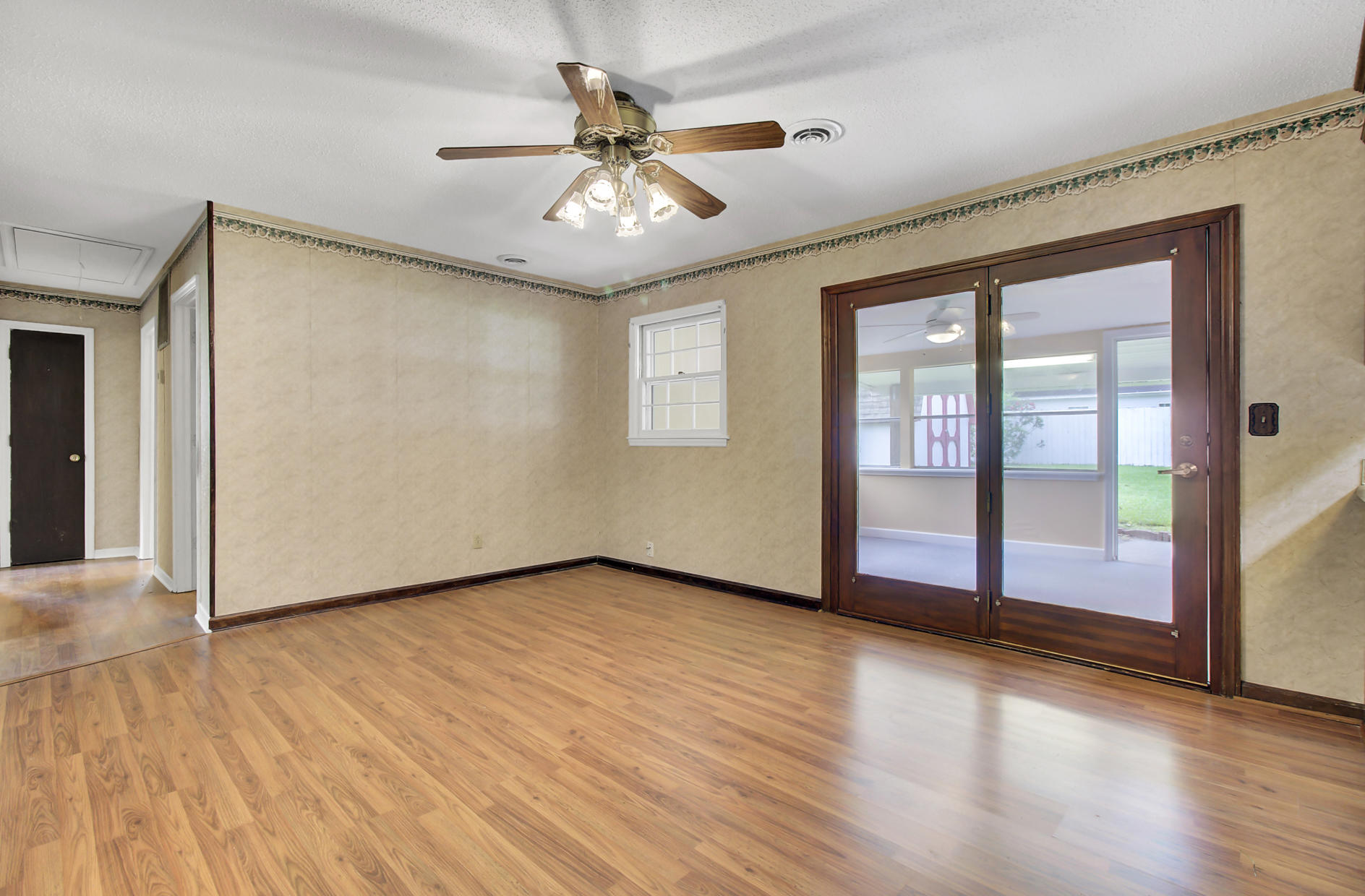 1200 State Rd S-8-806 Moncks Corner, SC 29461 - Photo 11 of 44 17_17_mls