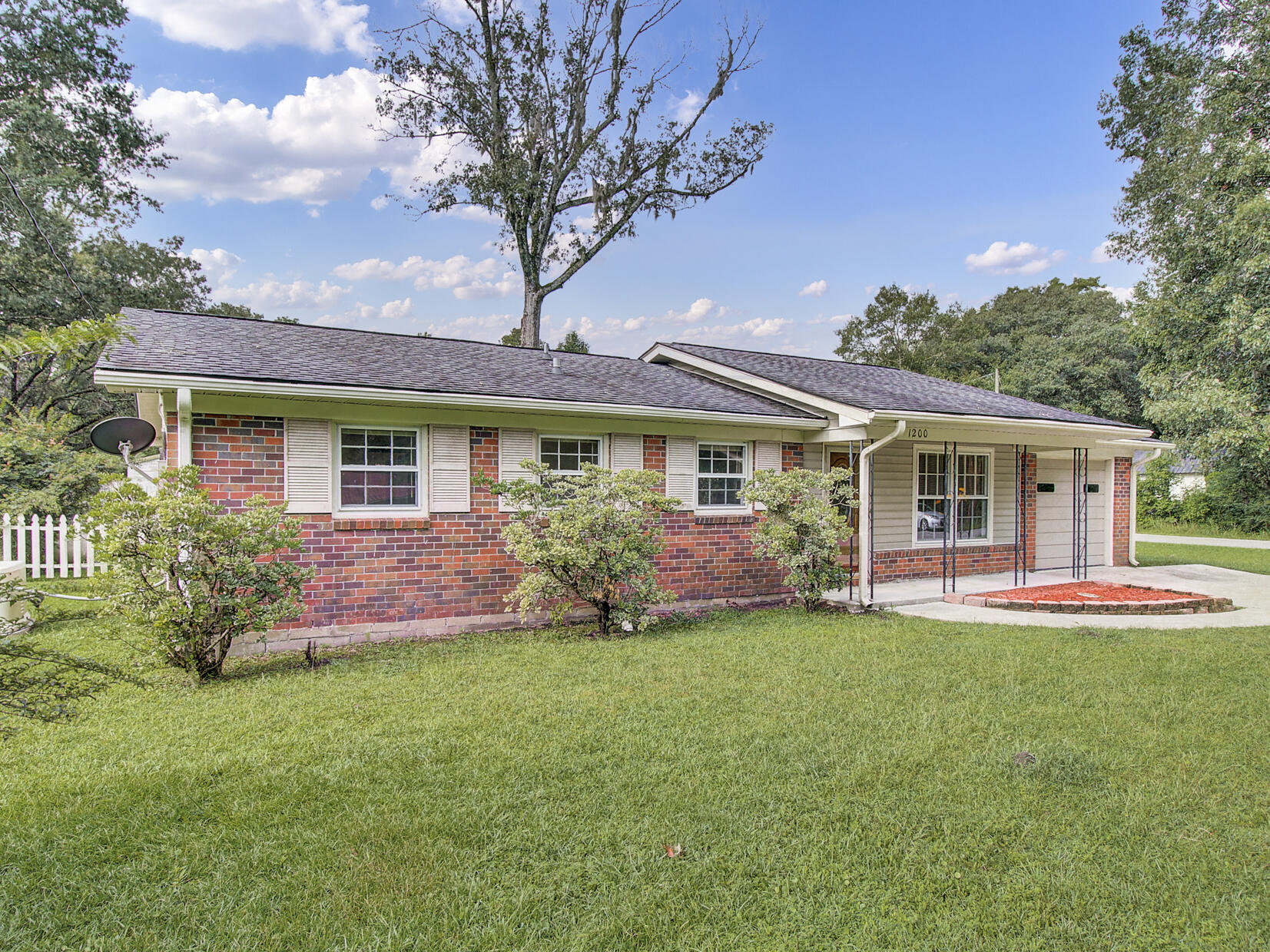1200 State Rd S-8-806 Moncks Corner, SC 29461 - Photo 5 of 44 10_10_mls