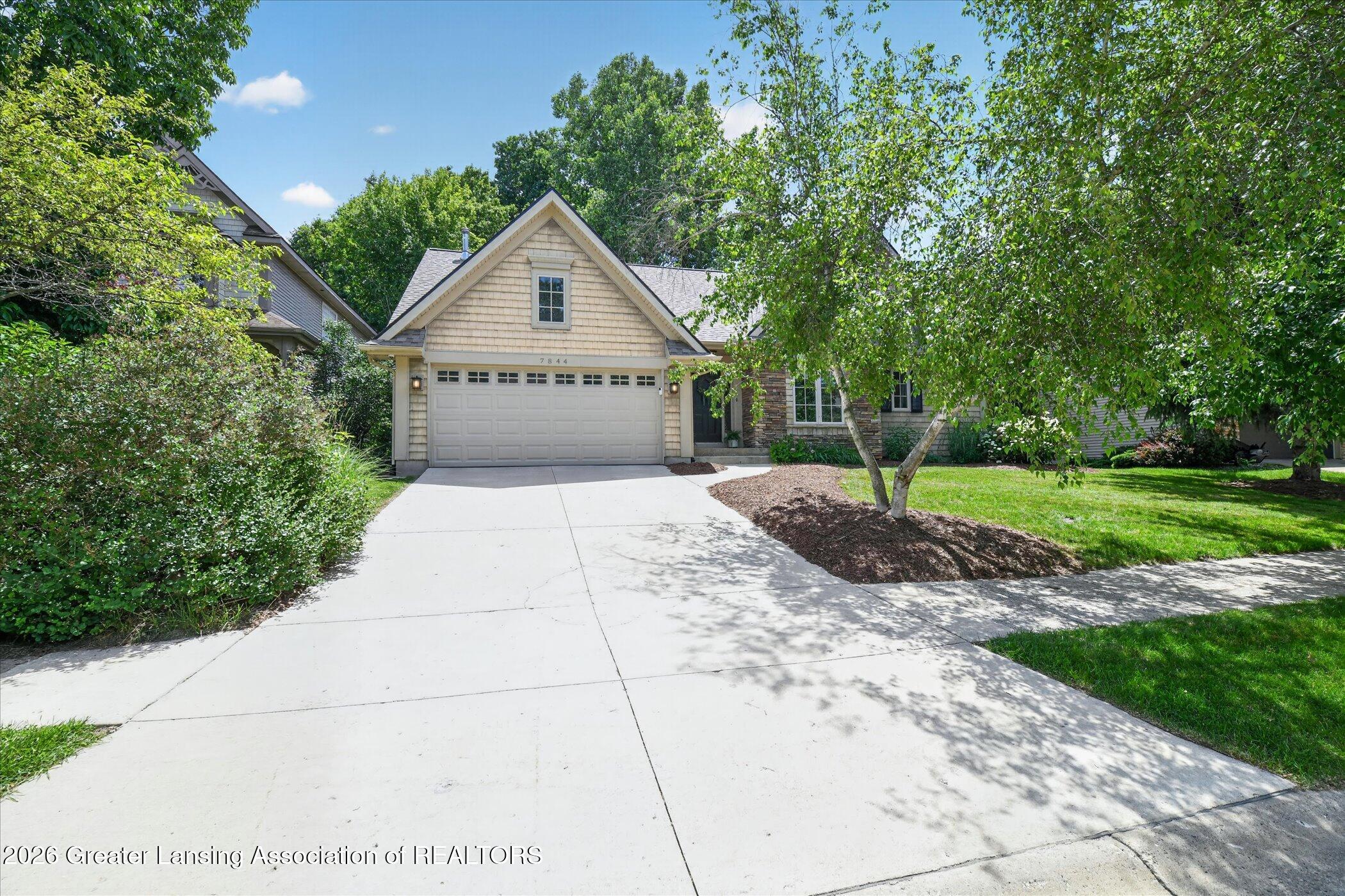 7844 Ashbrook Drive Haslett, MI 48840 - Photo 5 of 53