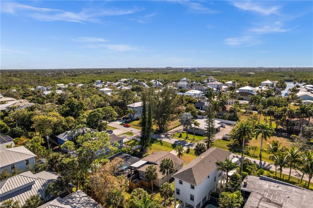 723 Park Avenue Naples, FL 34110 - Photo 5 of 48 an aerial view of multiple house