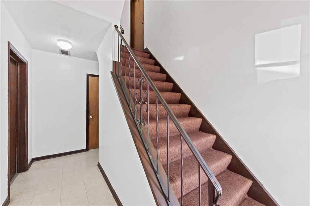 1507 High Grove Road Grandview, MO 64030 - Photo 6 of 18 Gallery Image 6