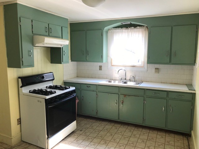 1845 Eagleville Road Tiverton, RI 02878 - Photo 5 of 12 Gallery Image 5