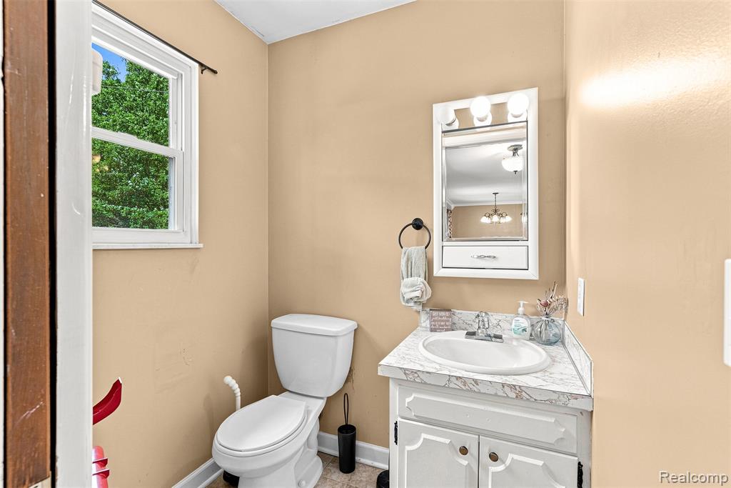 12465 Tuscola Road Clio, MI 48420 - Photo 14 of 35 Gallery Image 14