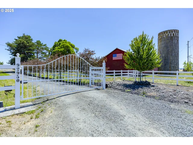 $1,195,000 | 92950 Pitney Lane, Junction City, OR 97448