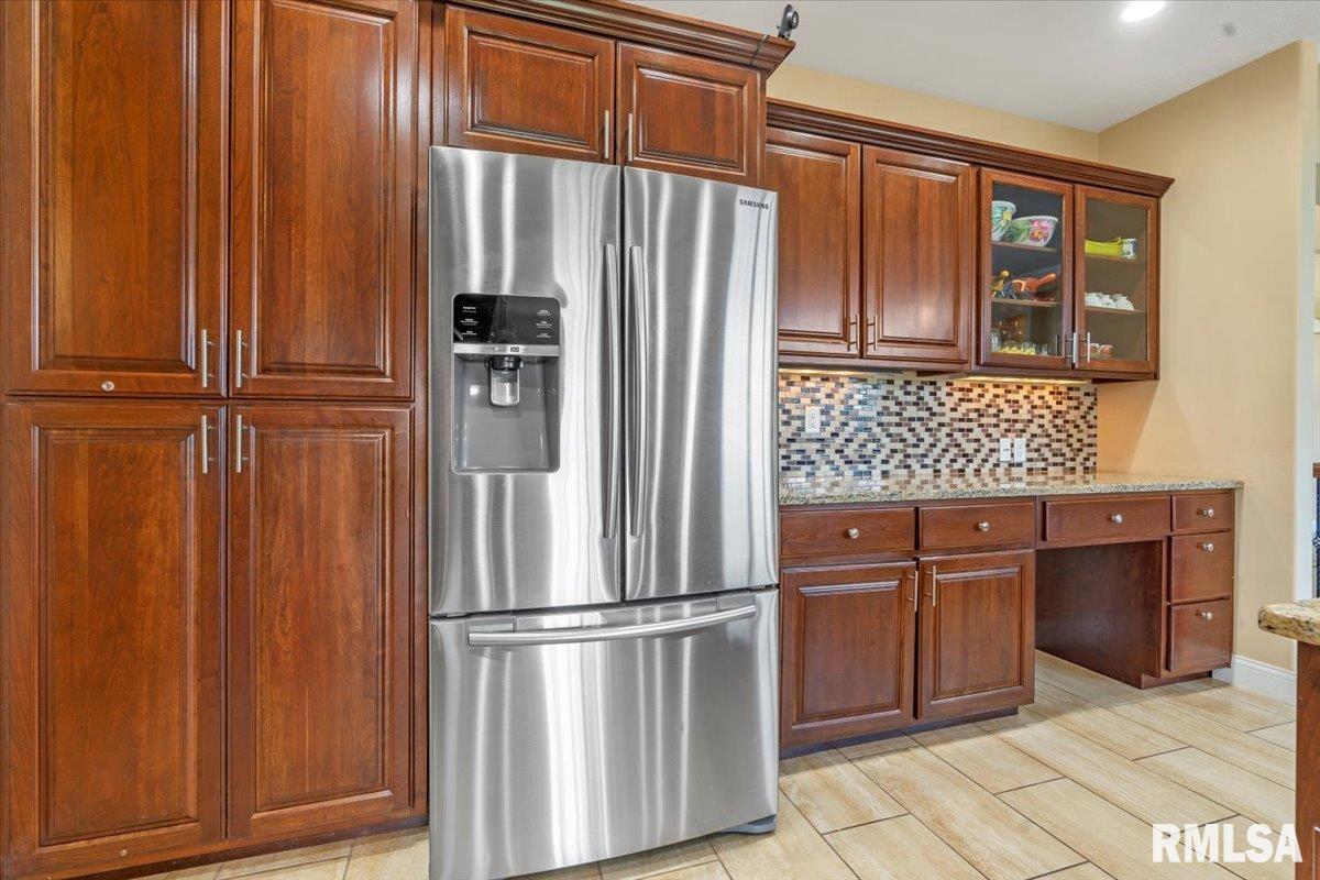 2804 Castlerock Ridge Springfield, IL 62711 - Photo 14 of 43