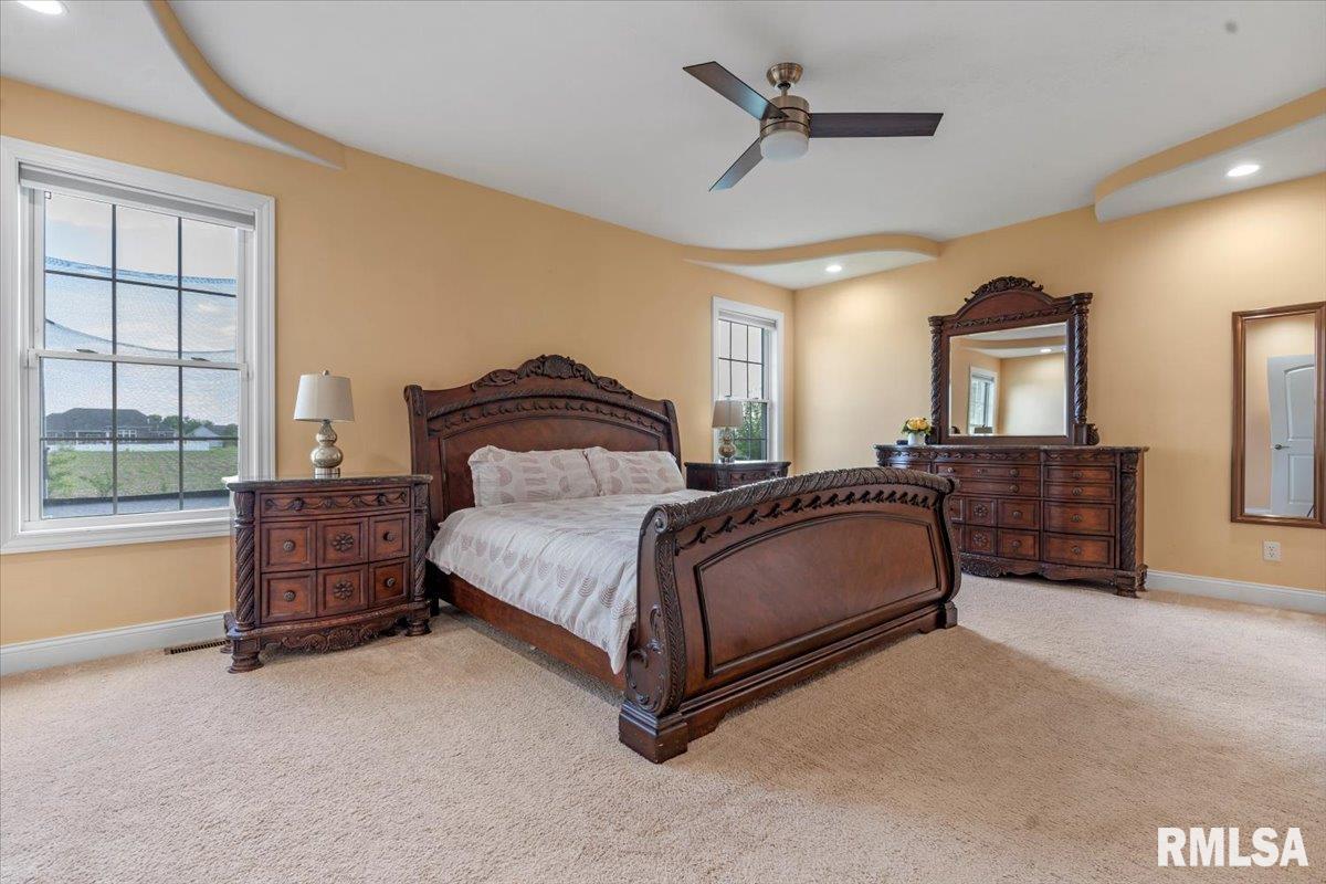 2804 Castlerock Ridge Springfield, IL 62711 - Photo 15 of 43