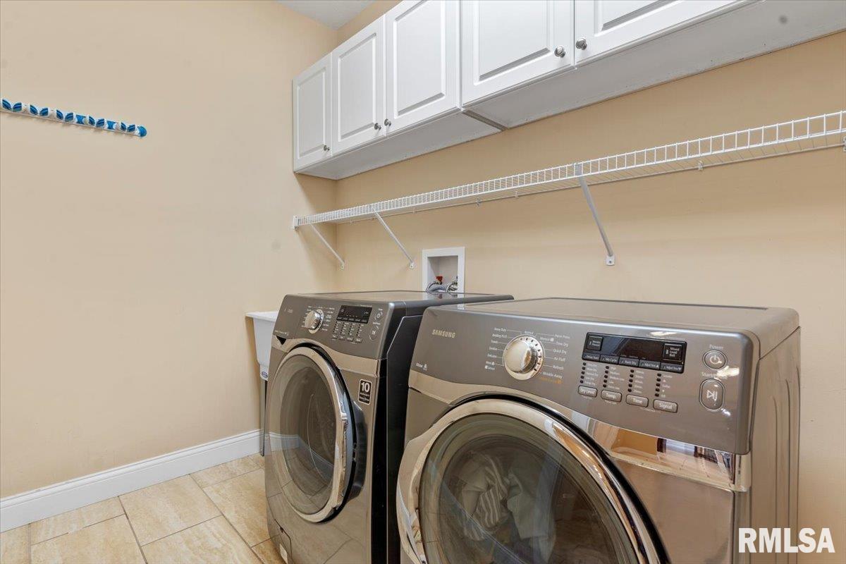 2804 Castlerock Ridge Springfield, IL 62711 - Photo 22 of 43