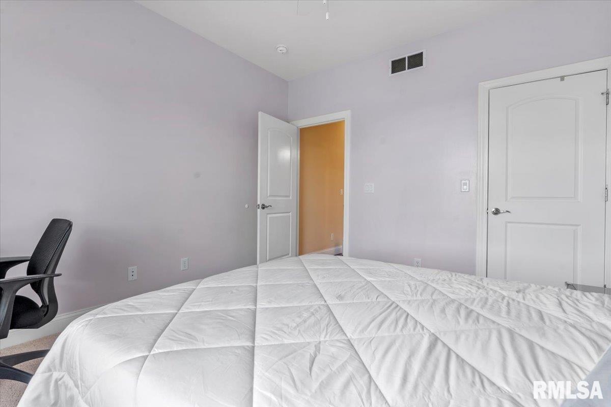 2804 Castlerock Ridge Springfield, IL 62711 - Photo 28 of 43