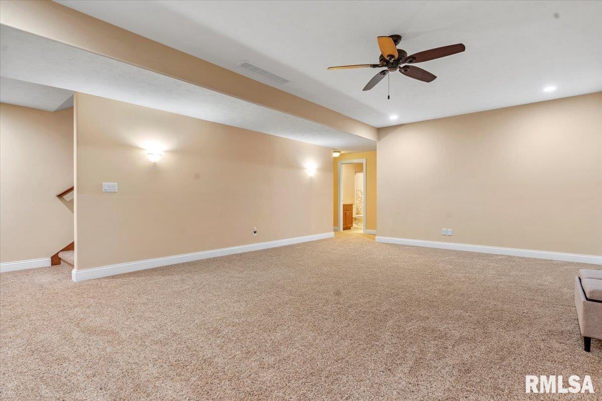 2804 Castlerock Ridge Springfield, IL 62711 - Photo 31 of 43