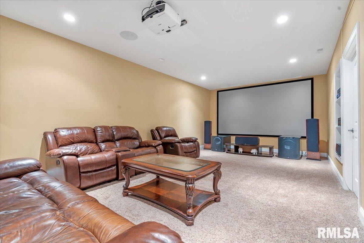 2804 Castlerock Ridge Springfield, IL 62711 - Photo 33 of 43