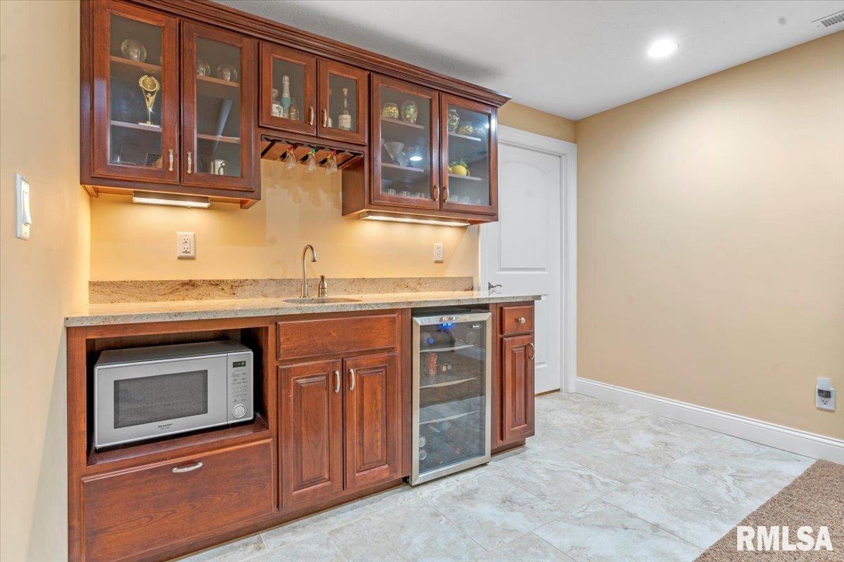 2804 Castlerock Ridge Springfield, IL 62711 - Photo 38 of 43