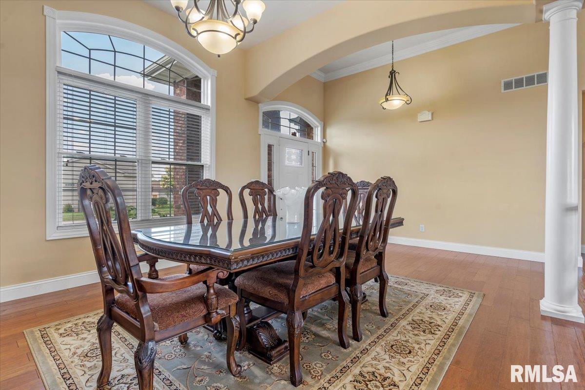 2804 Castlerock Ridge Springfield, IL 62711 - Photo 6 of 43