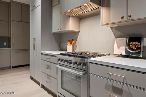 $9,795,000 | 9790 North 56th Street, Paradise Valley, AZ 85253