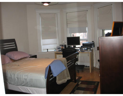 9 Corey Road, Unit 7 Brookline, MA 02445 - Photo 3 of 6