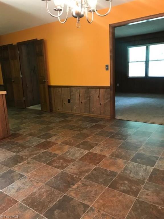 119 Shawnee Road Lexington, NC 27295 - Photo 12 of 27 Gallery Image 12