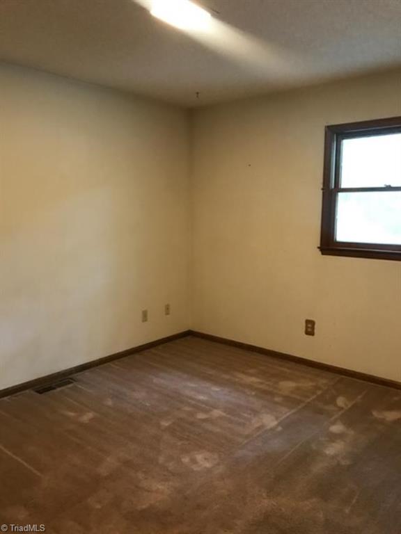 119 Shawnee Road Lexington, NC 27295 - Photo 21 of 27 Gallery Image 21
