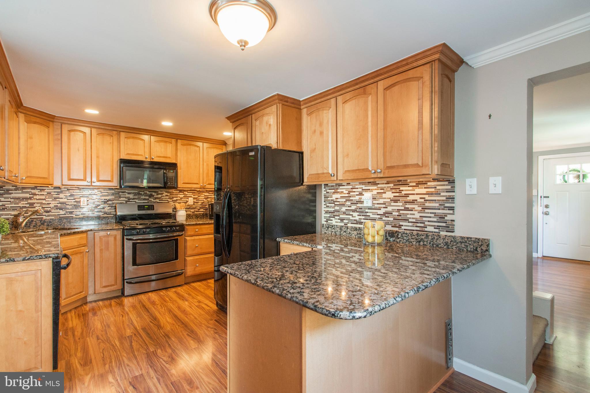 203 Allison Road Oreland, PA 19075 - Photo 13 of 42 Updated kitchen