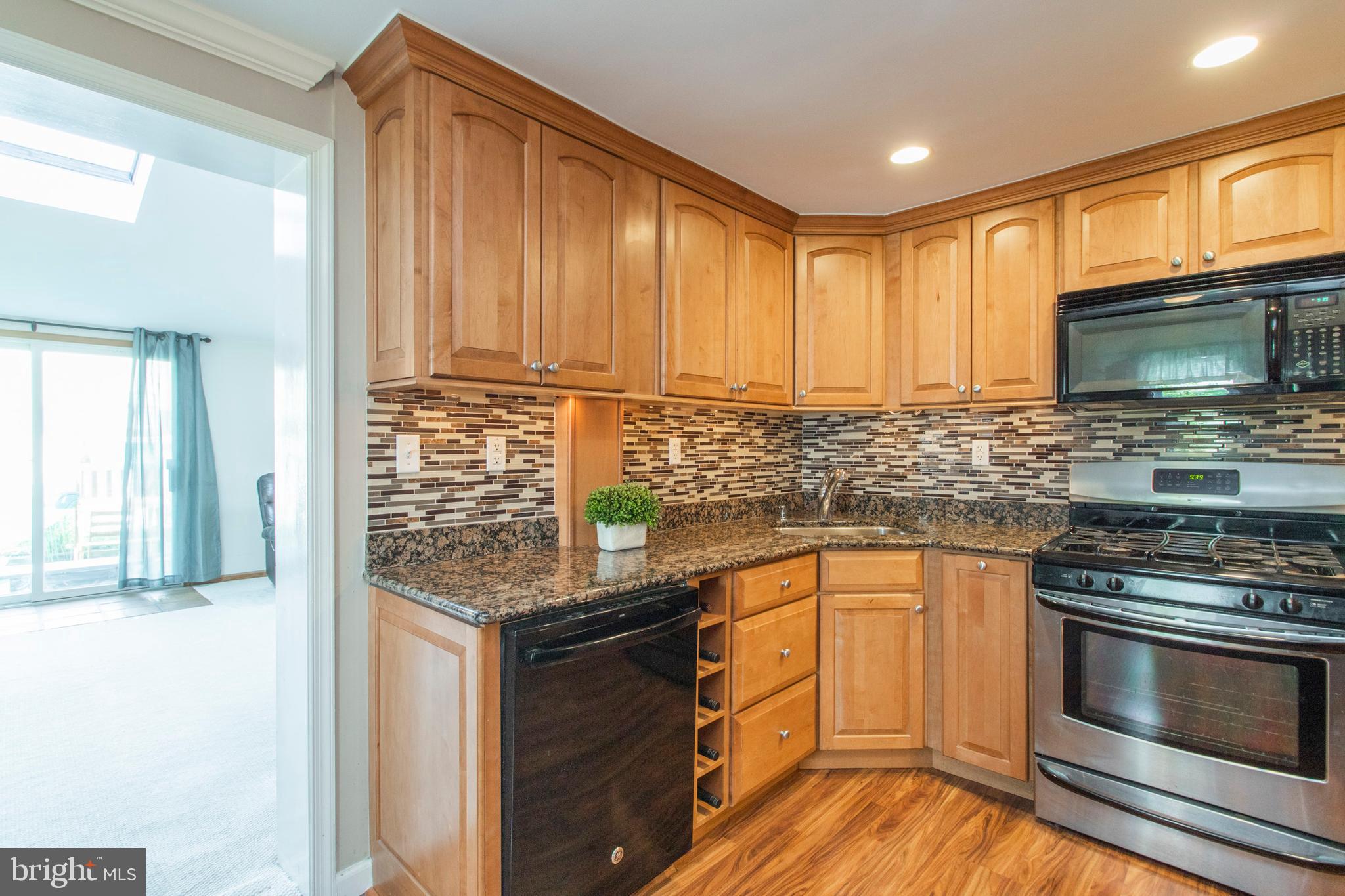 203 Allison Road Oreland, PA 19075 - Photo 15 of 42 Updated kitchen