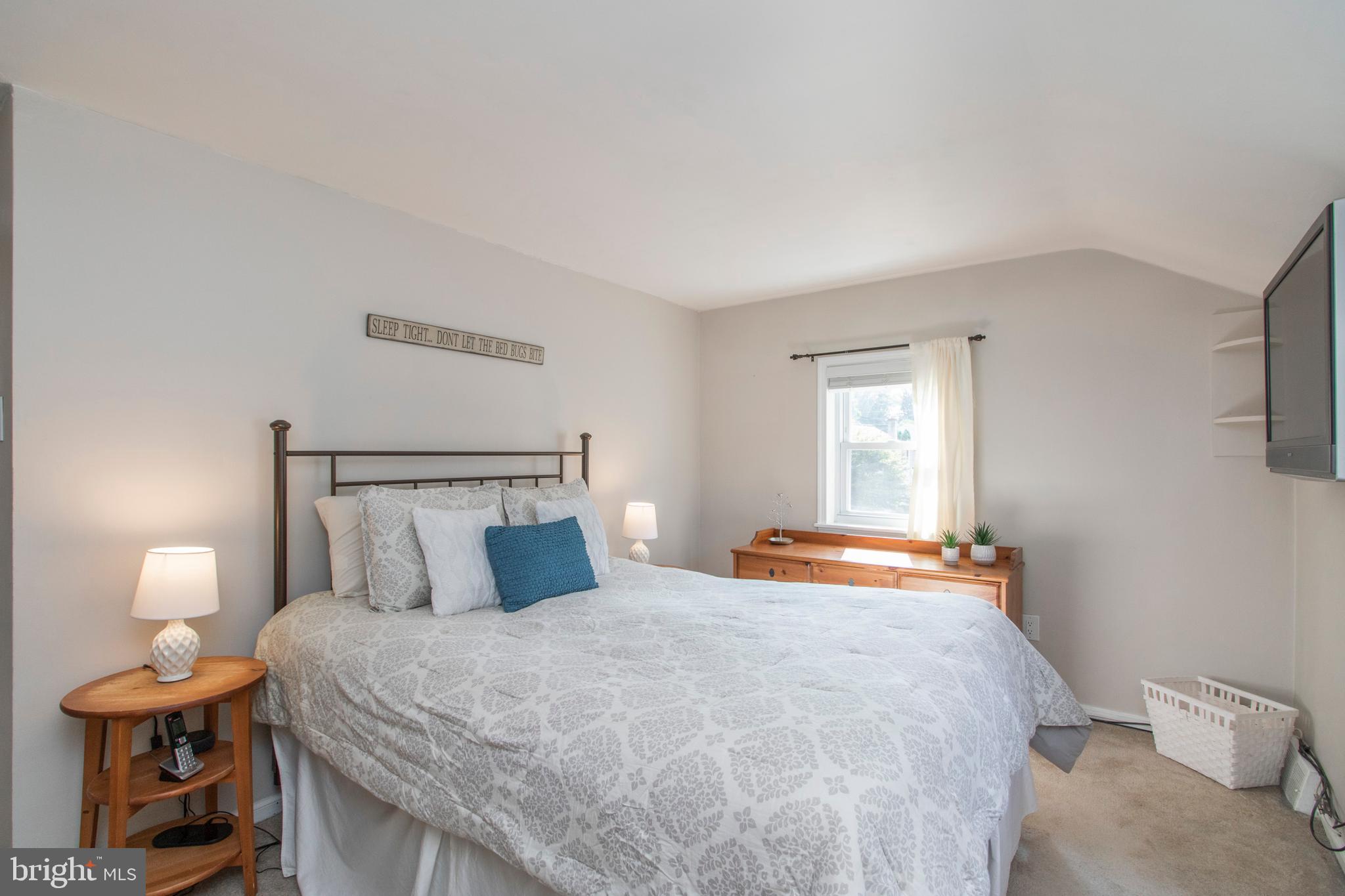 203 Allison Road Oreland, PA 19075 - Photo 28 of 42 1st bedroom