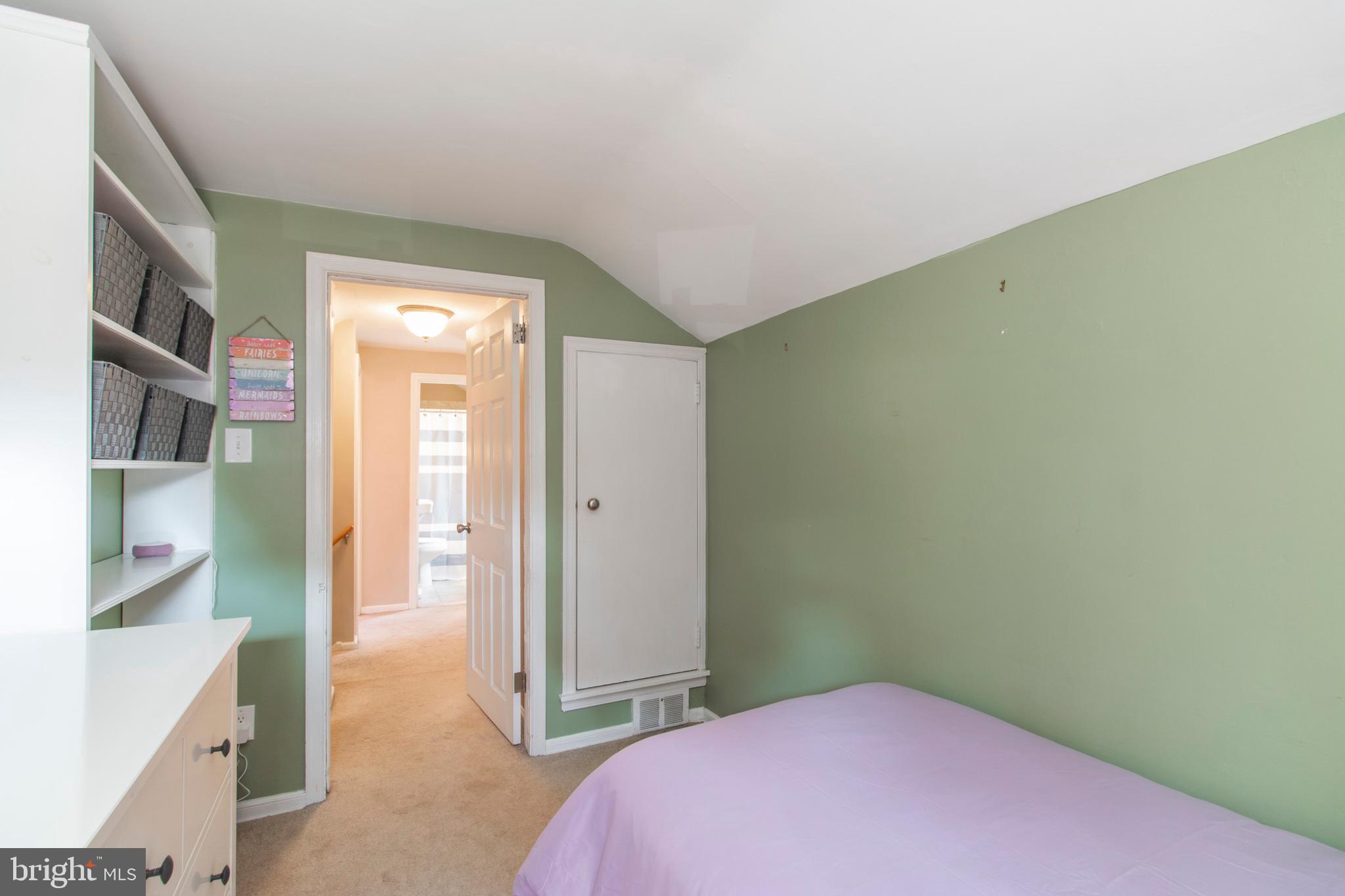 203 Allison Road Oreland, PA 19075 - Photo 36 of 42 3rd bedroom