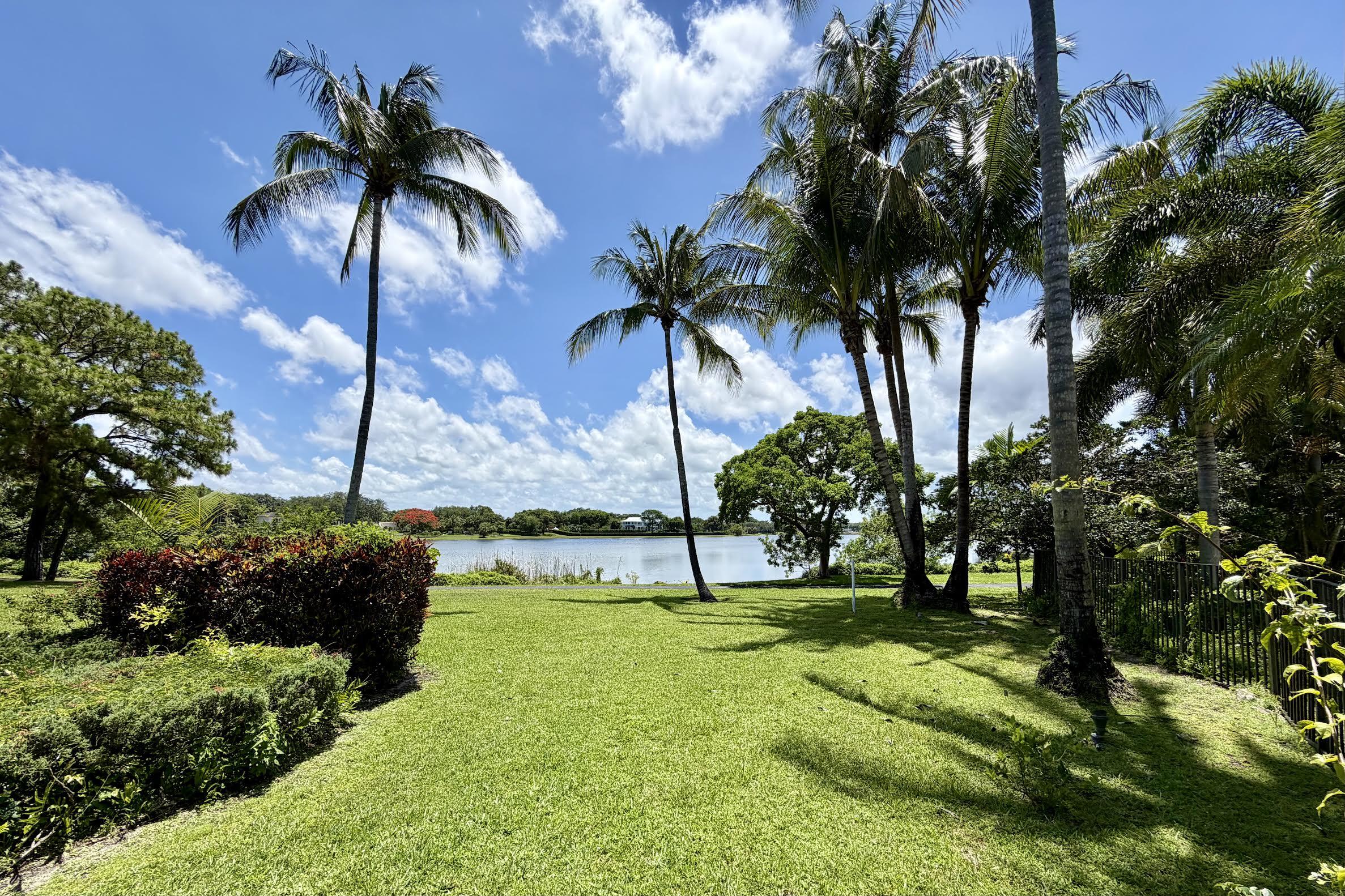6001 Le Lac Road Boca Raton, FL 33496 - Photo 1 of 2 0-2