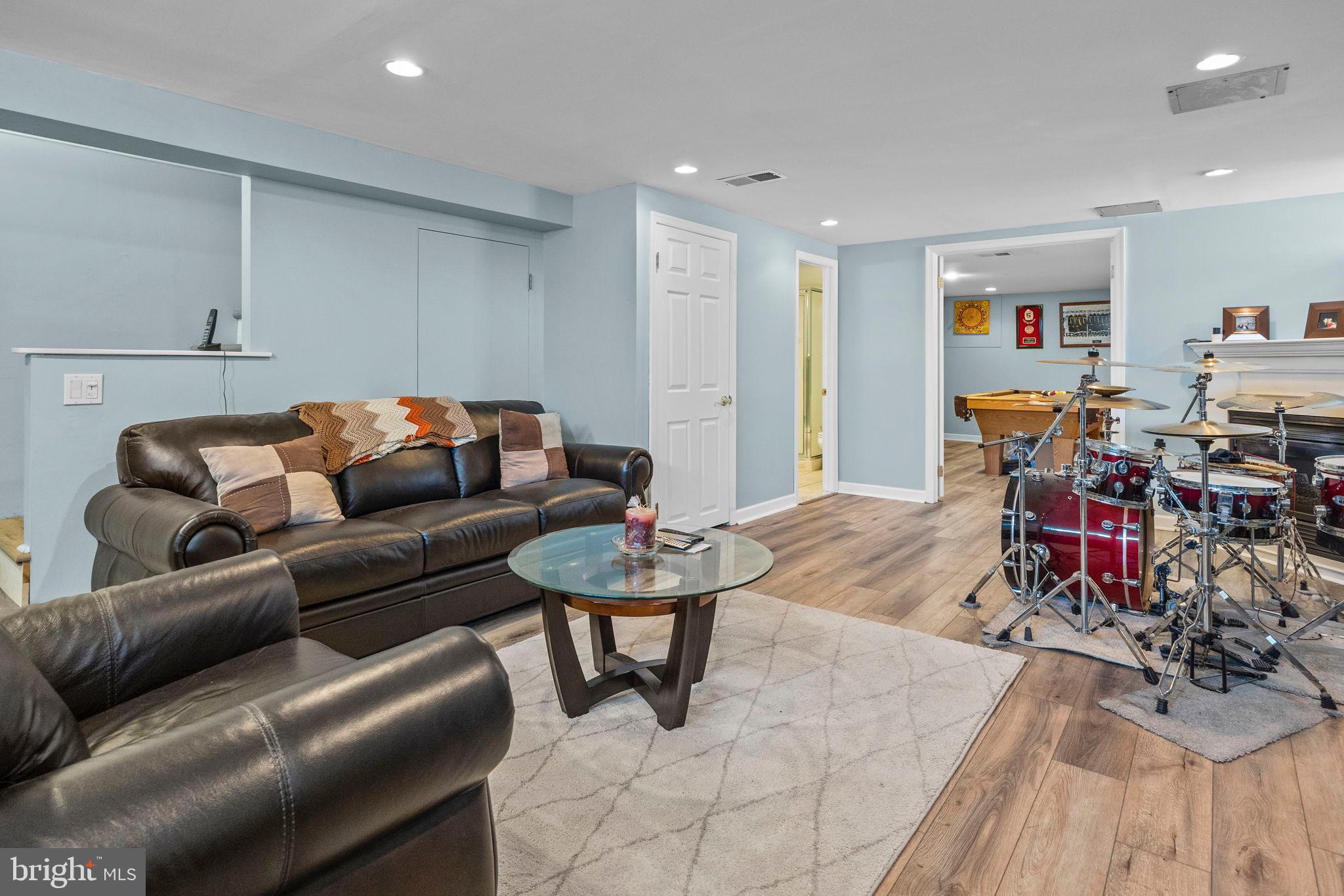704 Marchman Road Philadelphia, PA 19115 - Photo 21 of 31