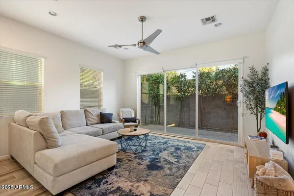 $2,300 | 710 East Boca Raton Road, Phoenix, AZ 85022