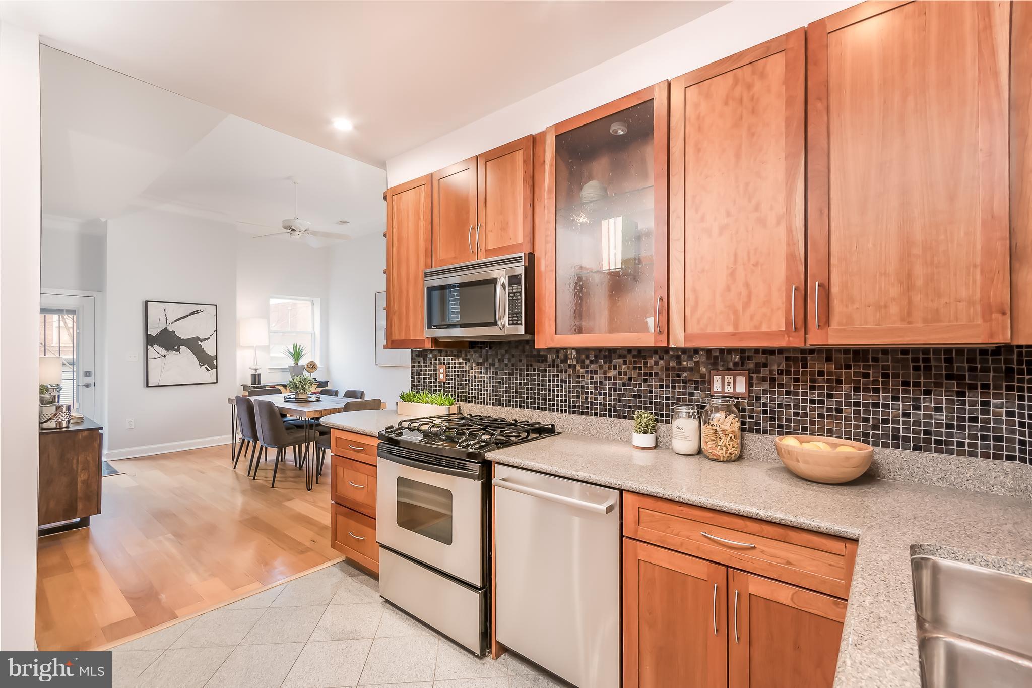 935 T Street Northwest Washington, DC 20001 - Photo 4 of 30 Kitchen