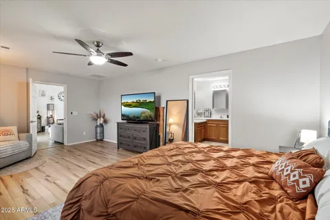 $419,900 | 8025 South 5th Avenue, Phoenix, AZ 85041