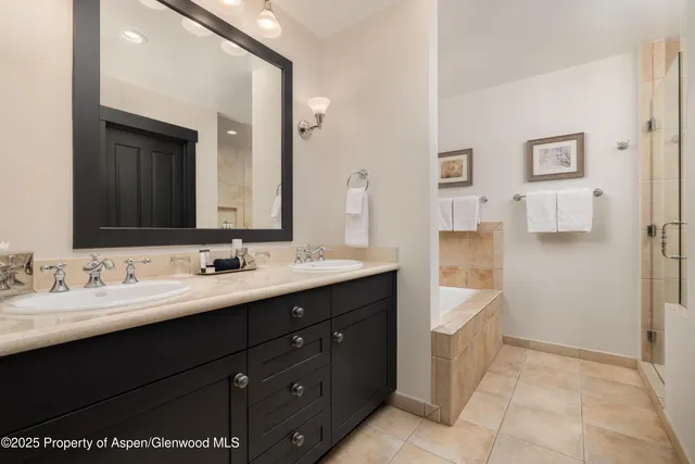 $475,000 | 239 Snowmass Club Circle, Unit 116, Snowmass Village, CO 81615