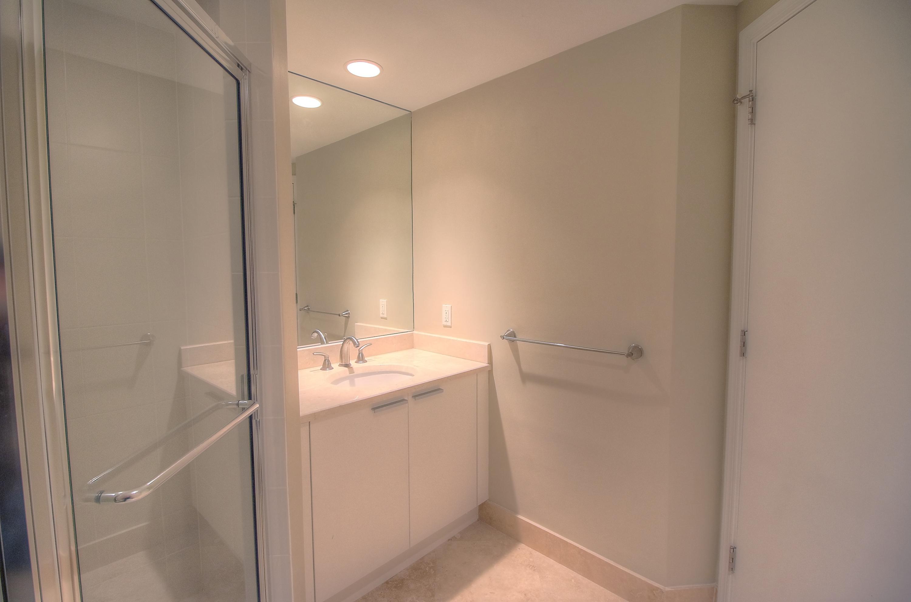 2650 Lake Shore Drive, Unit 1402 Riviera Beach, FL 33404 - Photo 15 of 40 Guest Bathroom MLS