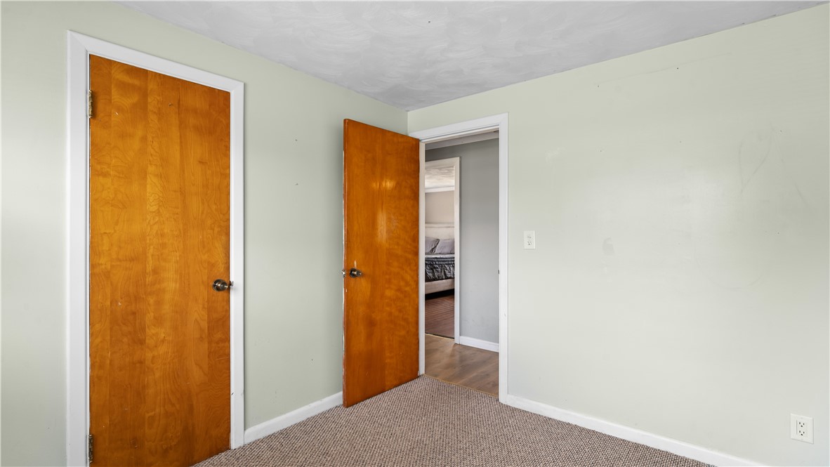 45 Whippoorwill Road Warwick, RI 02888 - Photo 13 of 25