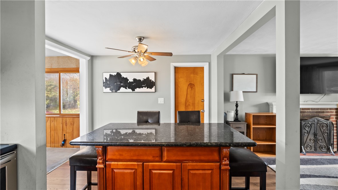 45 Whippoorwill Road Warwick, RI 02888 - Photo 6 of 25