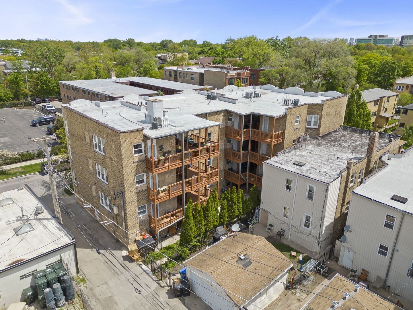5054 North Troy Street, Unit 3 Chicago, IL 60625 - Photo 24 of 31 a view of a city that has tall buildings