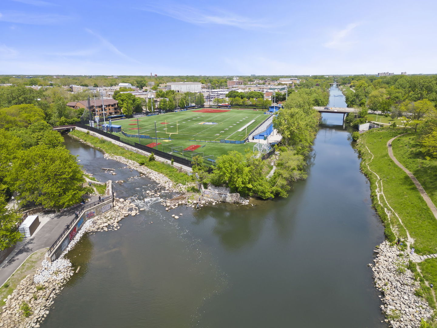 5054 North Troy Street, Unit 3 Chicago, IL 60625 - Photo 30 of 31 a view of a city