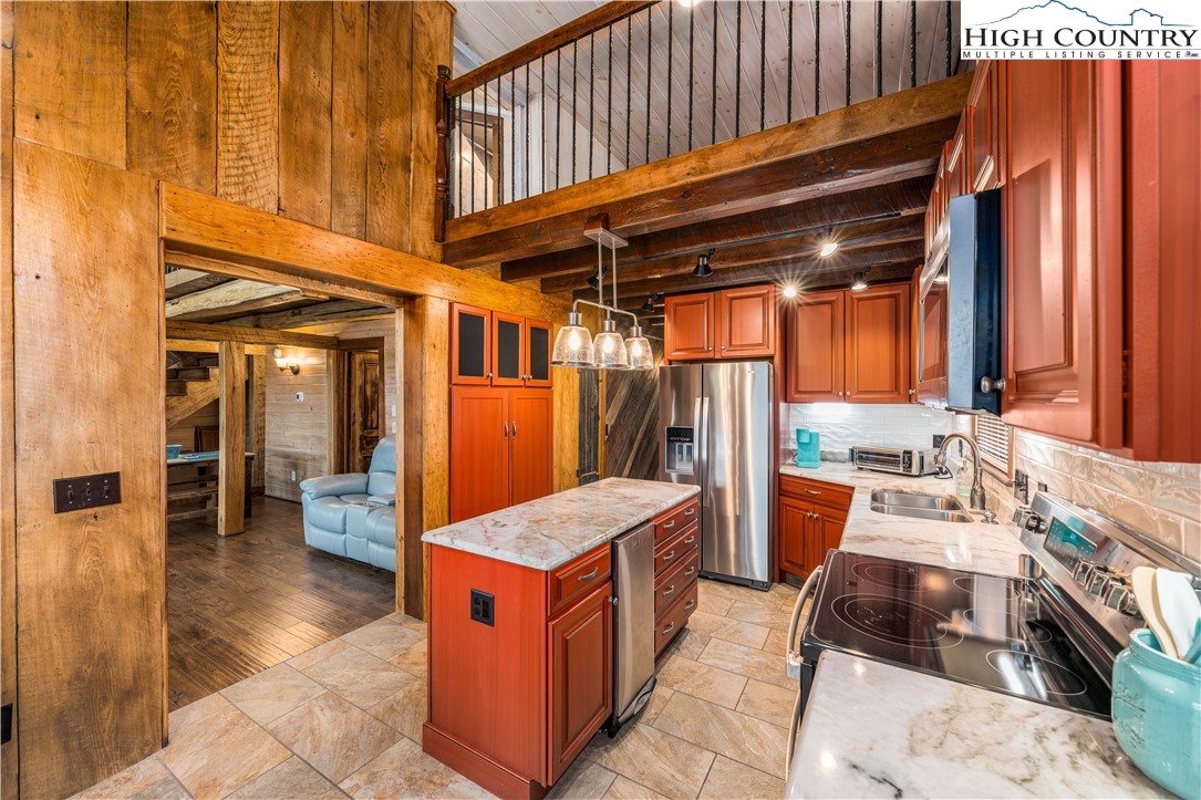 110 North River Lane Butler, TN 37640 - Photo 13 of 50