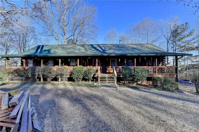 $474,900 | 156 Bel Air Drive, Maysville, GA 30558