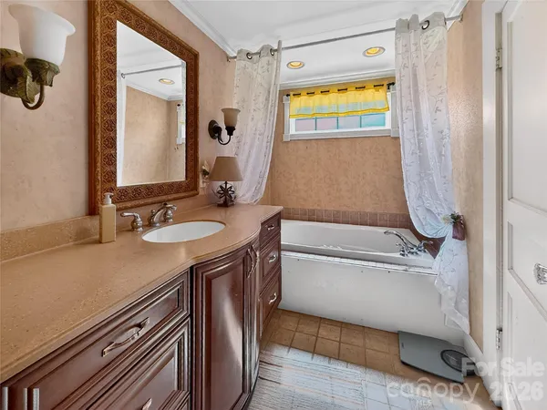 $420,000 | 192 West Court Street, Rutherfordton, NC 28139