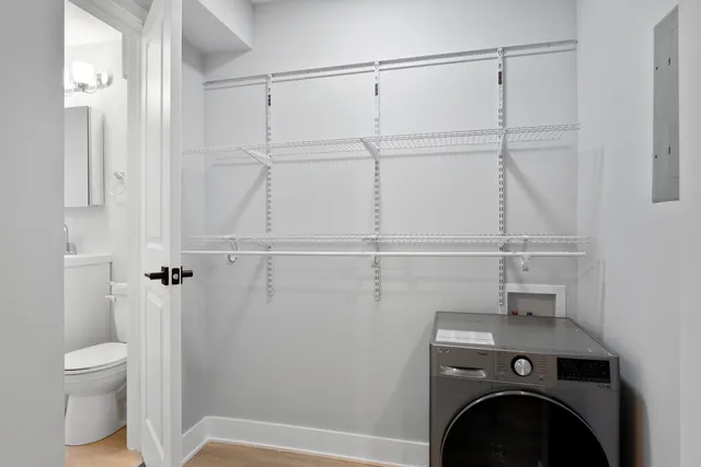 a view of a walk in closet