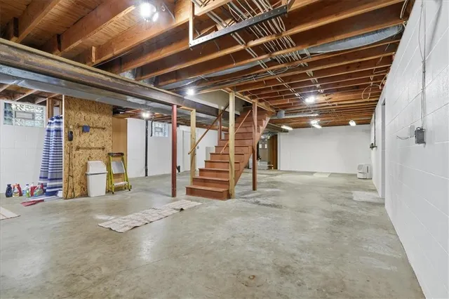 a view of empty room