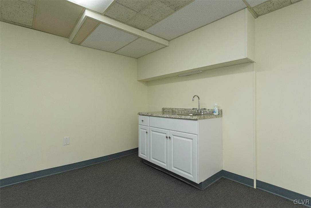 3424 Park Road Bethlehem, PA 18020 - Photo 14 of 21 Family room with sink perfect for wet bar