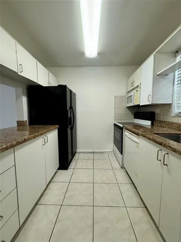 $1,400 | 6507 Winfield Boulevard, Unit 104C, Margate, FL 33063