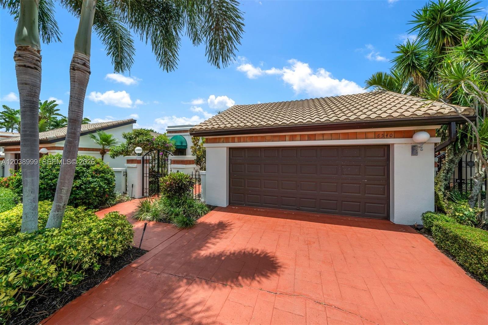 6540 Via Rosa Boca Raton, FL 33433 - Photo 3 of 42