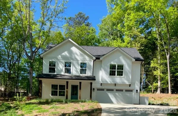 $570,000 | 617 Teresa Circle, Waxhaw, NC 28173