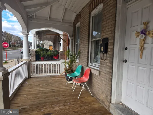 $299,000 | 931 West Marshall Street, Norristown, PA 19401